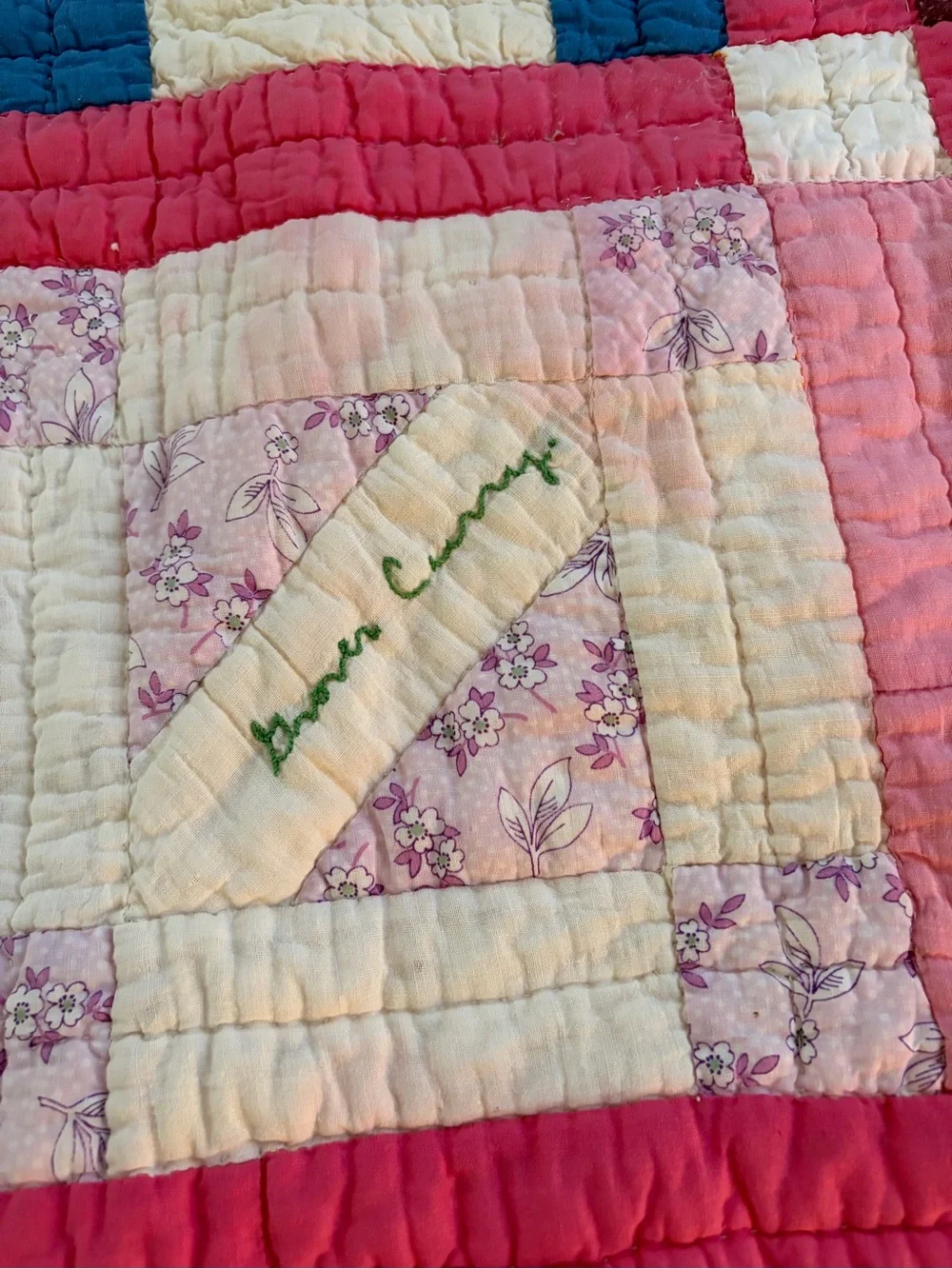 Vintage Spider Web Quilt - 1950s Scrape Quilt - 67 x 72.5”